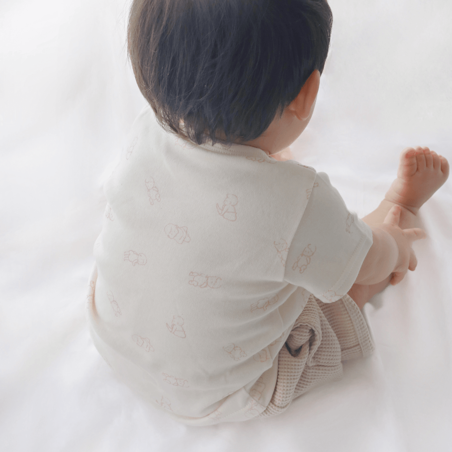 Baby logo tee shirt